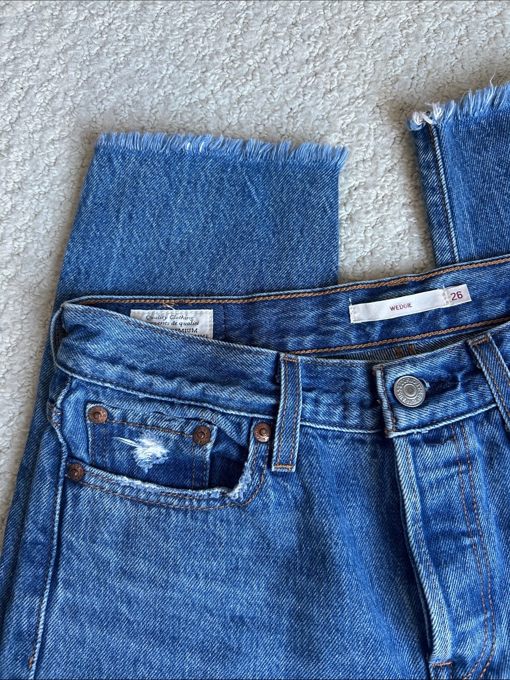 Levi’s Wedgie Straight Leg Jeans